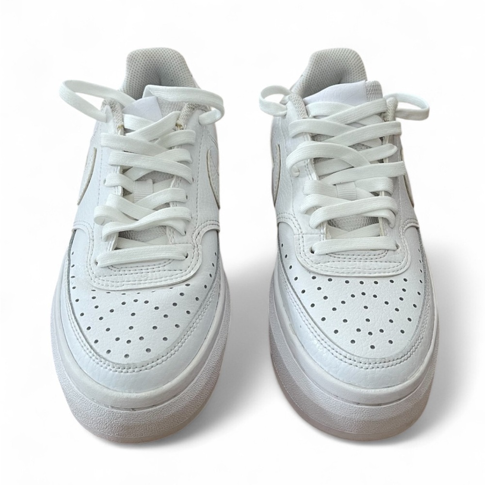 Nike Court Vision Alta platform Women's White Sneaker Sz 7. - Picture 2 of 8